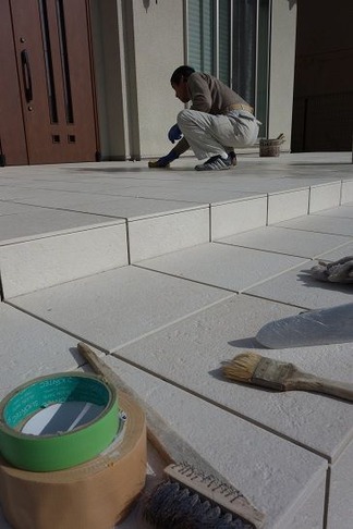 ���۳�������