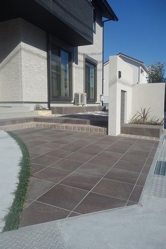 ����ȥ�󥹤�����