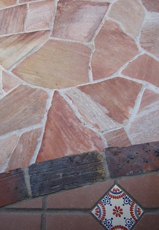 階段アプローチ