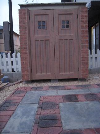 ����ʤ��Ȥ�Ω�ƤƤ��ޤ�