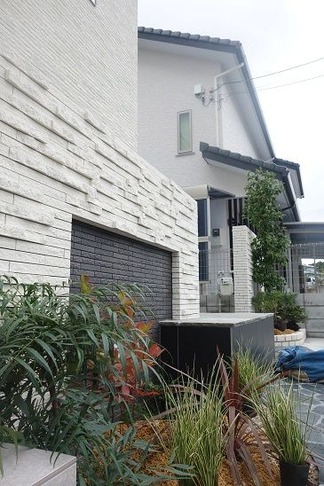 ���۳�������