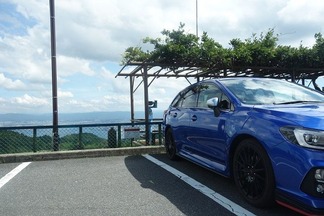 レヴォーグSTISports