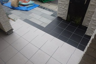 ���۳�������