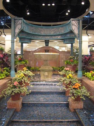 ���٤���