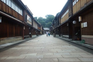 ひがし茶屋町