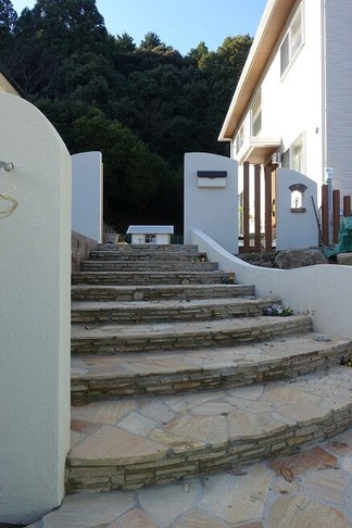 ���۳�������