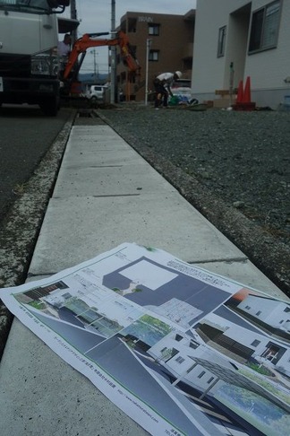 ���۳�������