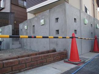 �����ǥ�ƥ饹������