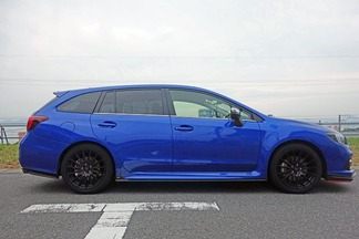 レヴォーグSTISports
