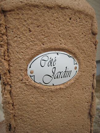 �ʣ�����