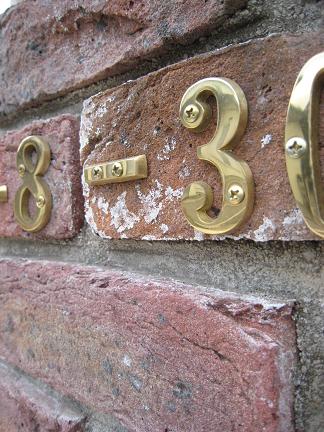 �֥饹�ʥ�С�