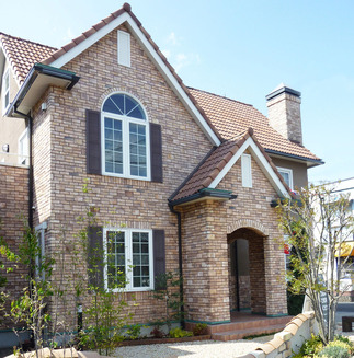 ���ʥ�͢������