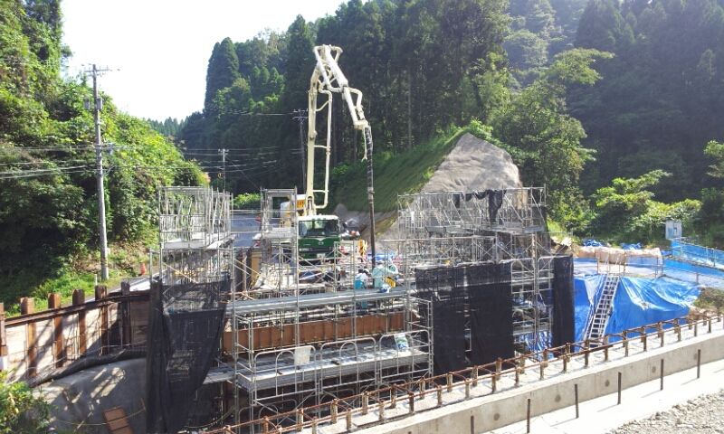竪壁 翼壁コンクリート打設 石川建設工業の現場blog 竪壁 翼壁コンクリート打設 石川建設工業の現場blog