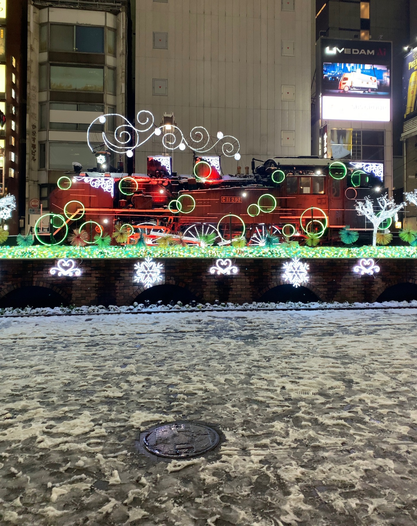 クリックで拡大(撮影:中野龍三)。