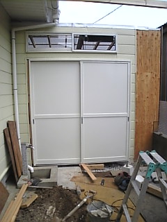 店舗用引き戸サッシの取り付け ナカオでんき 二代目の日常