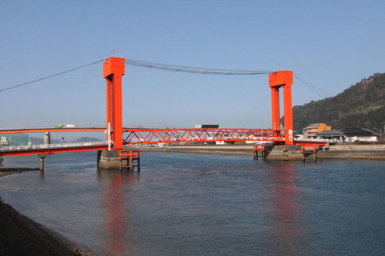 19b3a809.jpg