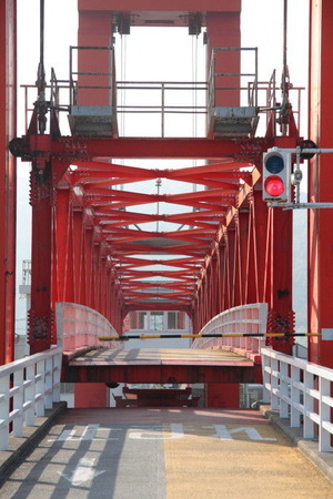 4aae83a8.jpg