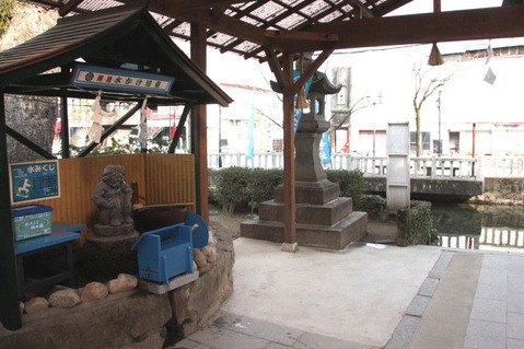 8c6a3f66.jpg