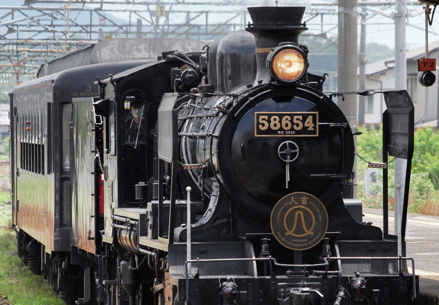 中島の鉄道ブログ
玉名駅でSL人吉を撮る(2021年)
コメント nakashima