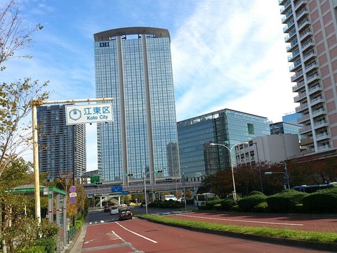 b8598748.jpg