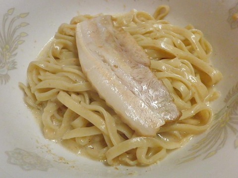 PB240041