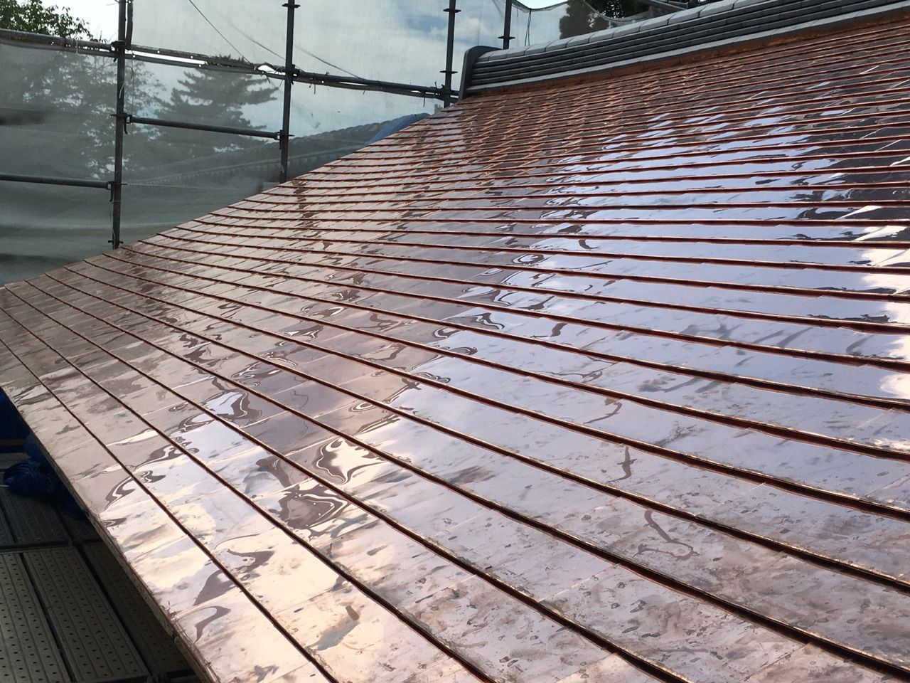 7 22 神社屋根銅板葺き 中辻板金日々の行動