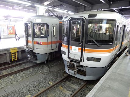 豊橋駅(急行)帰り (1)_R