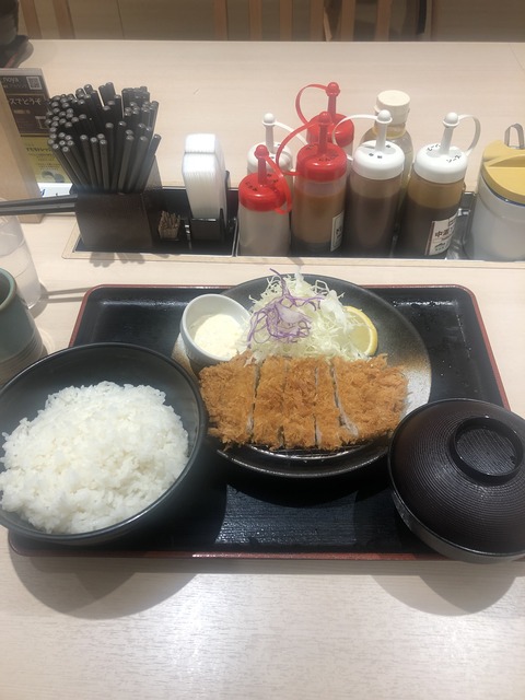 DB87E64D-5CC6-49C6-ACE9-6C8E943F9036