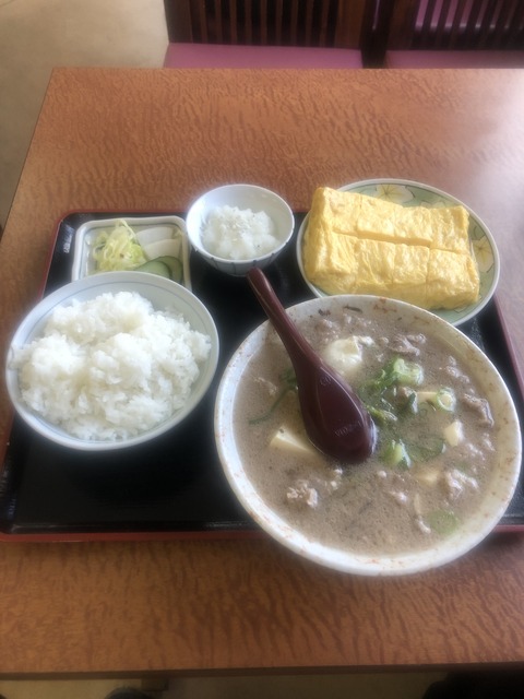 71F03E06-16D8-4B00-A99D-3EF39BB22CDE