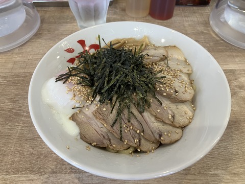 7EB090EA-1F19-4400-A1DE-0A86B18201D5