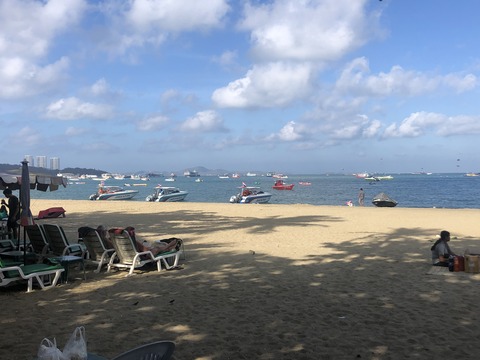 6A91FA62-917D-4524-8A4E-A30E30FC43A3