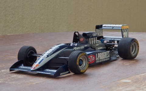 3b330388-s.jpg