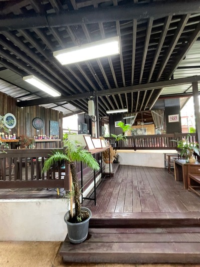 EB9F132D-248A-41C0-BAAD-5AE76633D362