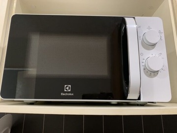 9A648538-4026-4F01-9FC3-801A614EE0FB