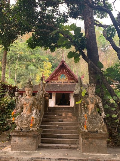 2C75EB81-E67A-415B-80E4-7C81205A740D