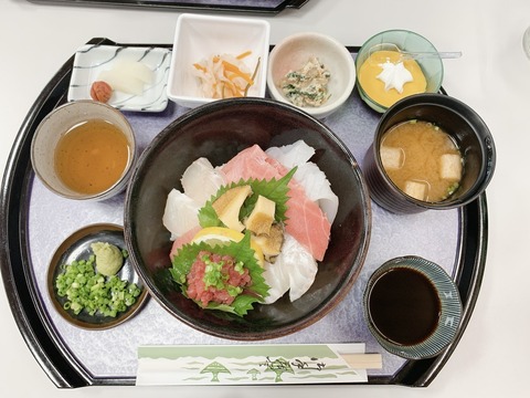 C0F65294-8E9C-47AA-A3D6-664BB254D44B