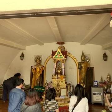 EA13DFC0-5EAB-4789-B9D3-32A11B021B24