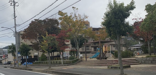 7D40E96D-3DB9-4970-BE4C-A85B25DA0DED