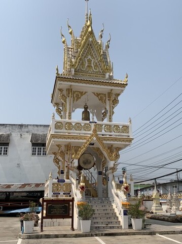 207FC425-541A-4652-AE85-D92D98787744