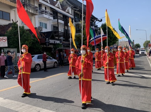 D5D7E98C-FFF6-459A-9465-C605918FE294