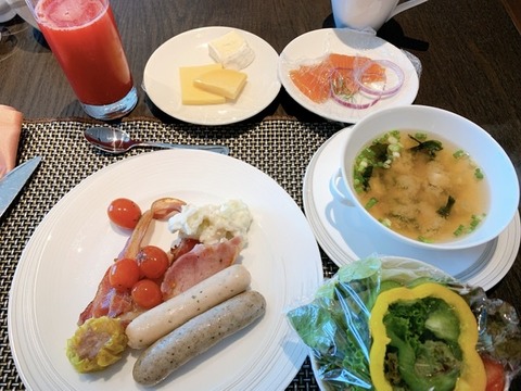 77F8AD4A-0528-4A9A-B560-AC4329544A8D