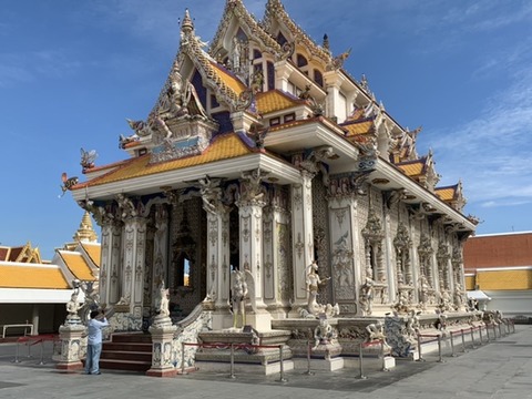 933580C8-AD7A-43A4-8B1B-A71E8B4C7BCB