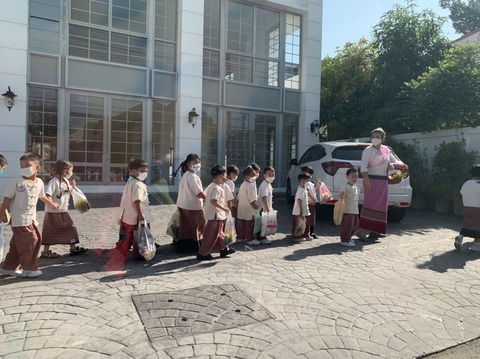 85CA7B7B-3E26-4180-A141-EA0FC2DE914E