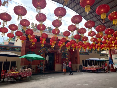 FDC630F1-3BB7-4E5E-84D2-0B0C6600A219