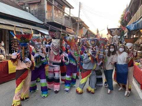 98546FC6-878F-41C0-94E4-FF375F58C233