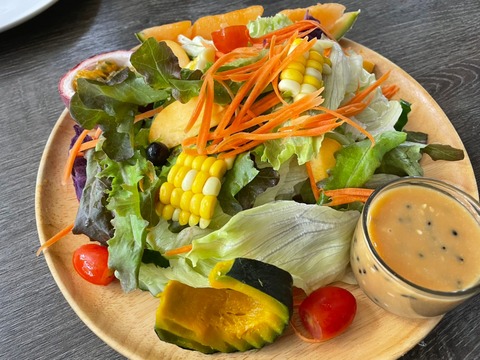 B1621B48-00A7-4EEC-B829-86DB52EA67D1