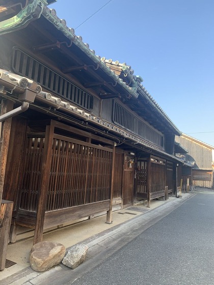 42A12AF9-6753-4C3A-ADF1-46F2458D4A09