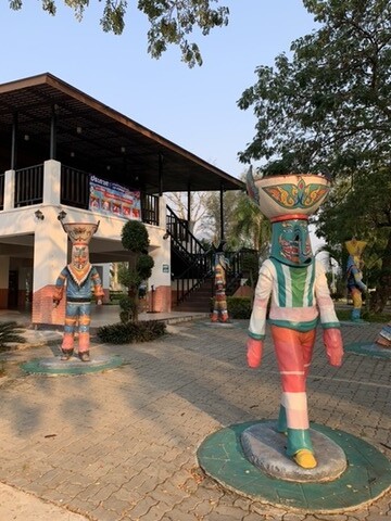 4CBE8278-668B-4E23-AC91-451C7FC54889