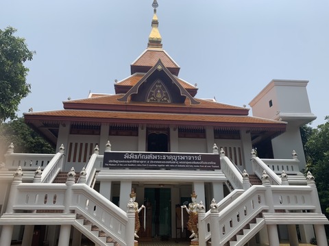 FDF6182B-BD2B-4F1D-B60E-2F19194E66BF