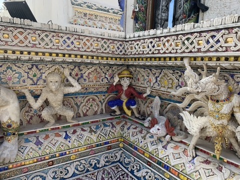 F2AE957E-5566-4058-8EE1-D6E70F595E1F